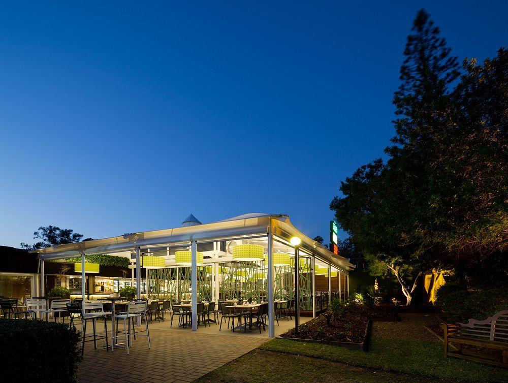 Hotel The Glen And Rochedale